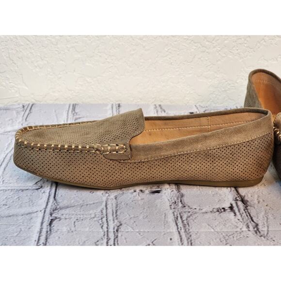 JOURNEE COLLECTION‎ womens slip-on flat loafer Halsey shoes size 7.5 W TAUPE NEW - Picture 4 of 7